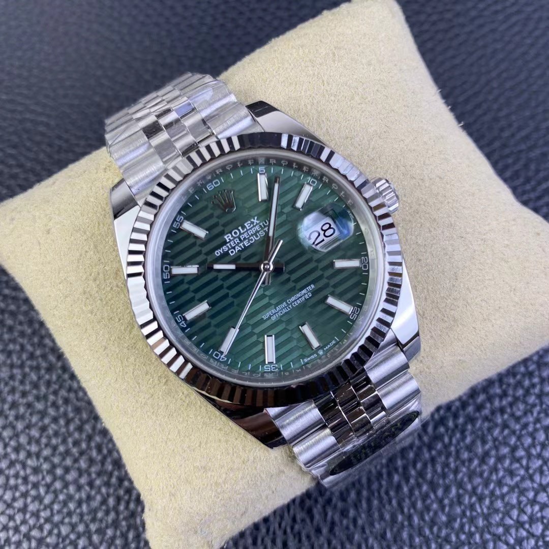 126334‑0030 – 41mm Green Datejust Replica with 3235 Movement