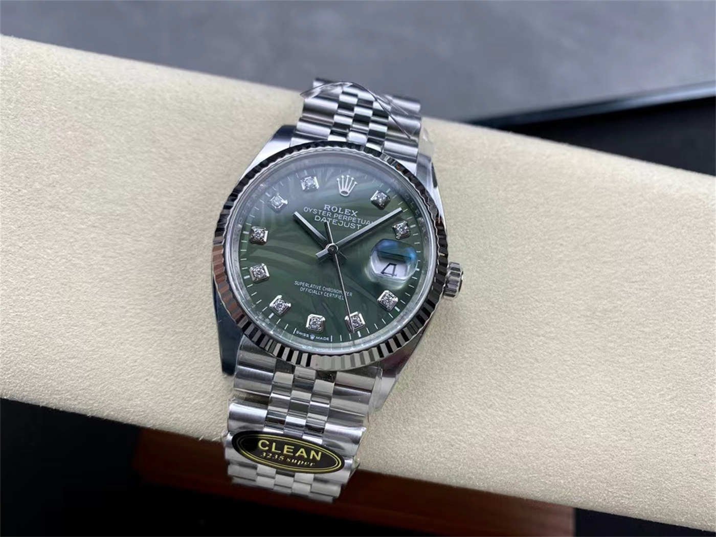 Datejust 36 Palm Motif Dial (Green) – VR3235 Movement