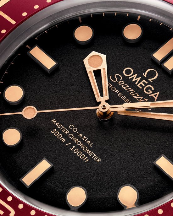 Omega Replica Watch Seamaster Diver 300m, 18K Bronze Gold, 42mm, 210.92.42.20.01.003