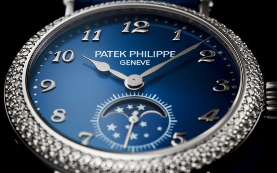 Patek Philippe Replica Watch Complication Moon Phases, 18k White Gold with 132 (~1.09 cts.) brilliant-cut diamonds, 33mm, 7121/200G-001